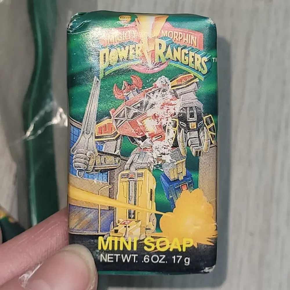 Vtg 94' Mighty Morphin Power Rangers Gift Set Kleenex Soap Brush Toothbrush
